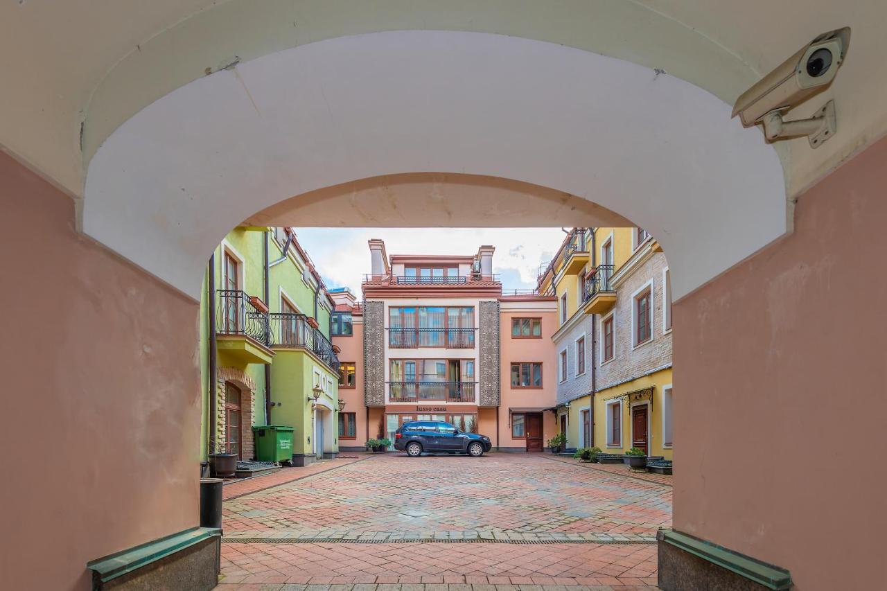 Luxury Gaono Apartments Vilnius Old Town I Self Check In I Free Private Parking Eksteriør bilde