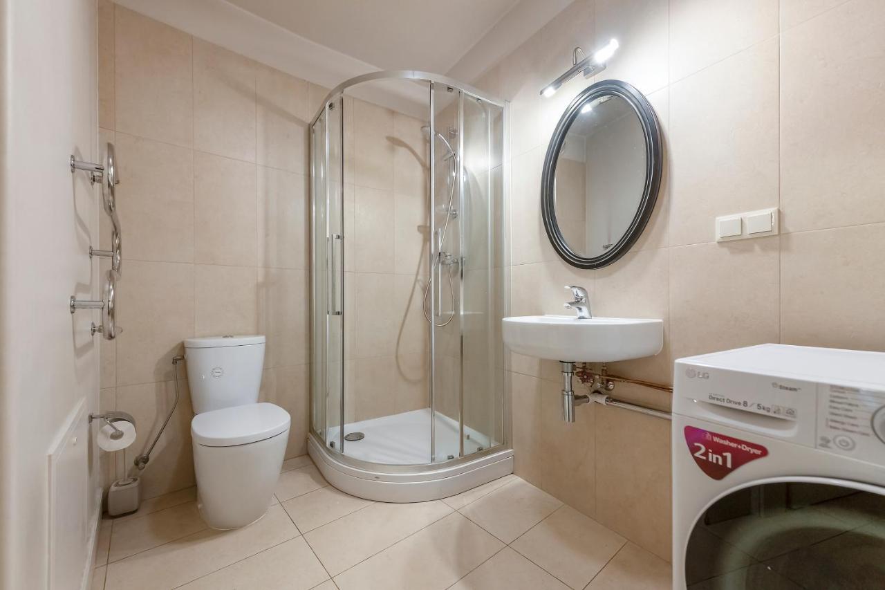 Luxury Gaono Apartments Vilnius Old Town I Self Check In I Free Private Parking Eksteriør bilde