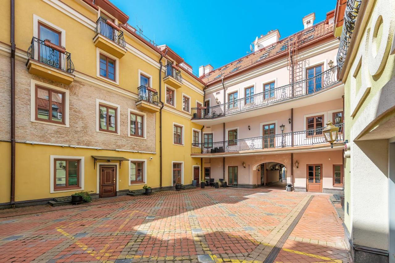 Luxury Gaono Apartments Vilnius Old Town I Self Check In I Free Private Parking Eksteriør bilde
